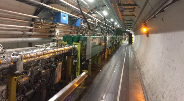  Az LHC alagútja és a kicsatoló mágnesek
